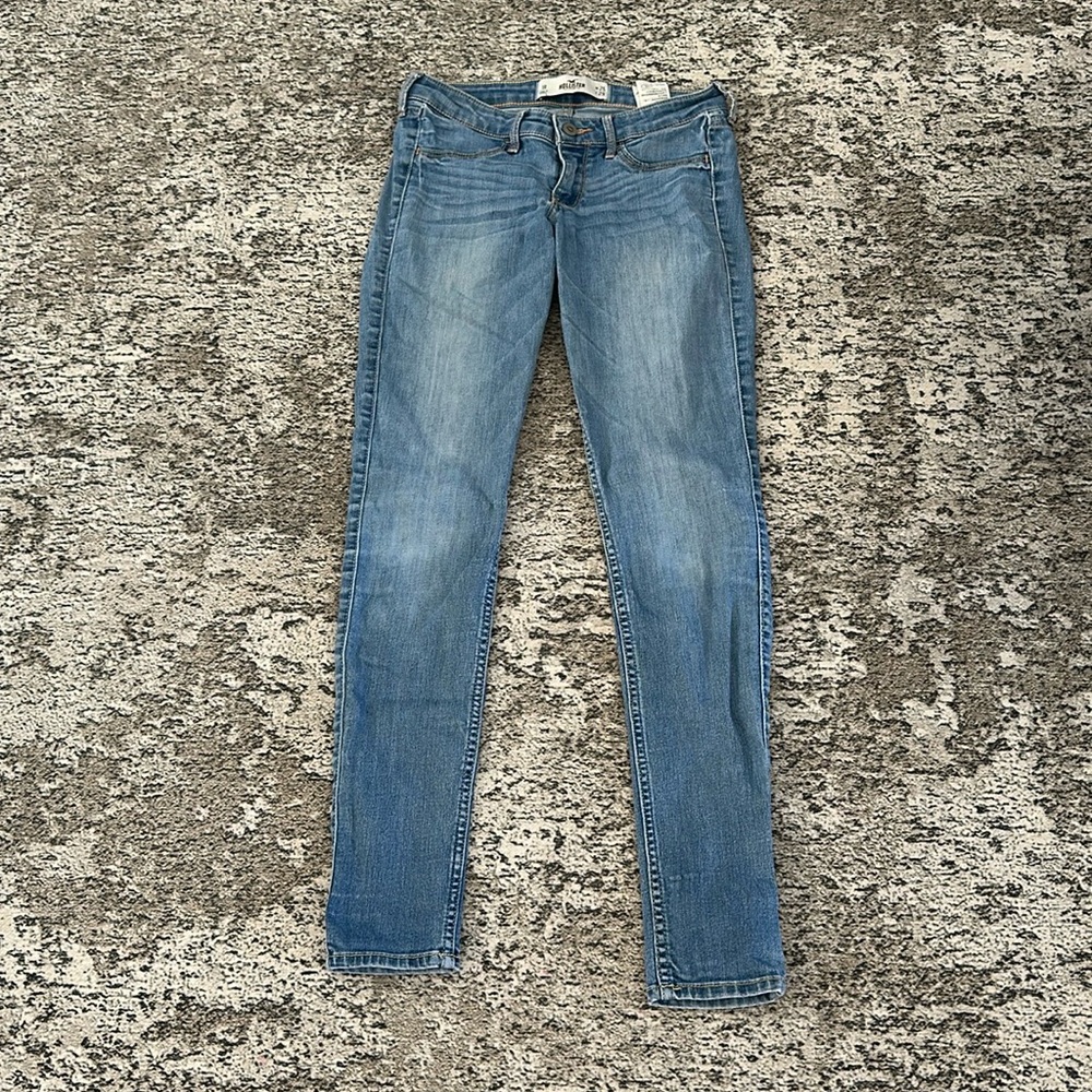 low rise hollister jeans